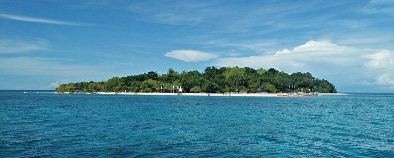 Camiguin island hopping with Magic Oceans
